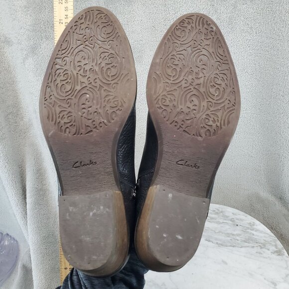 Clarks Shoes Womens Size 7 Black Leather Spye Comet Ankle Boots - Picture 9 of 10